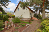 Hausansicht - Modernes Einfamilienhaus in ruhiger Lage – Traumhaus mit Gartenparadies